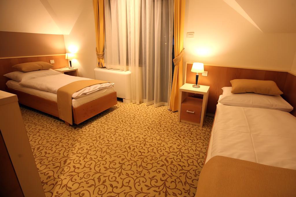 Hotel Gallus Sesvete Szoba fotó