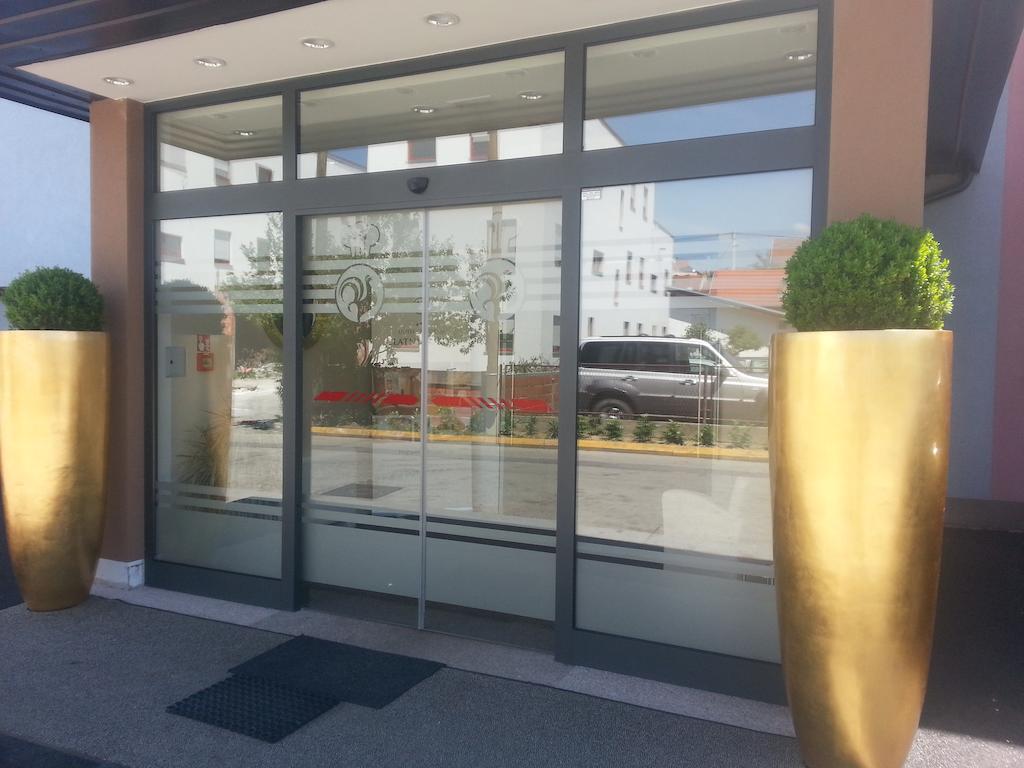 Hotel Gallus Sesvete Kültér fotó