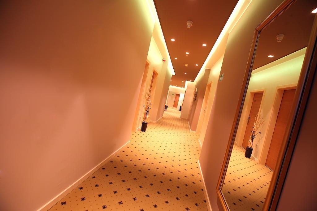 Hotel Gallus Sesvete Kültér fotó