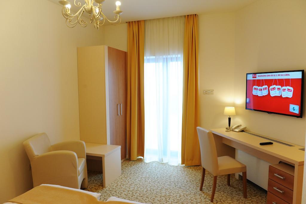 Hotel Gallus Sesvete Kültér fotó