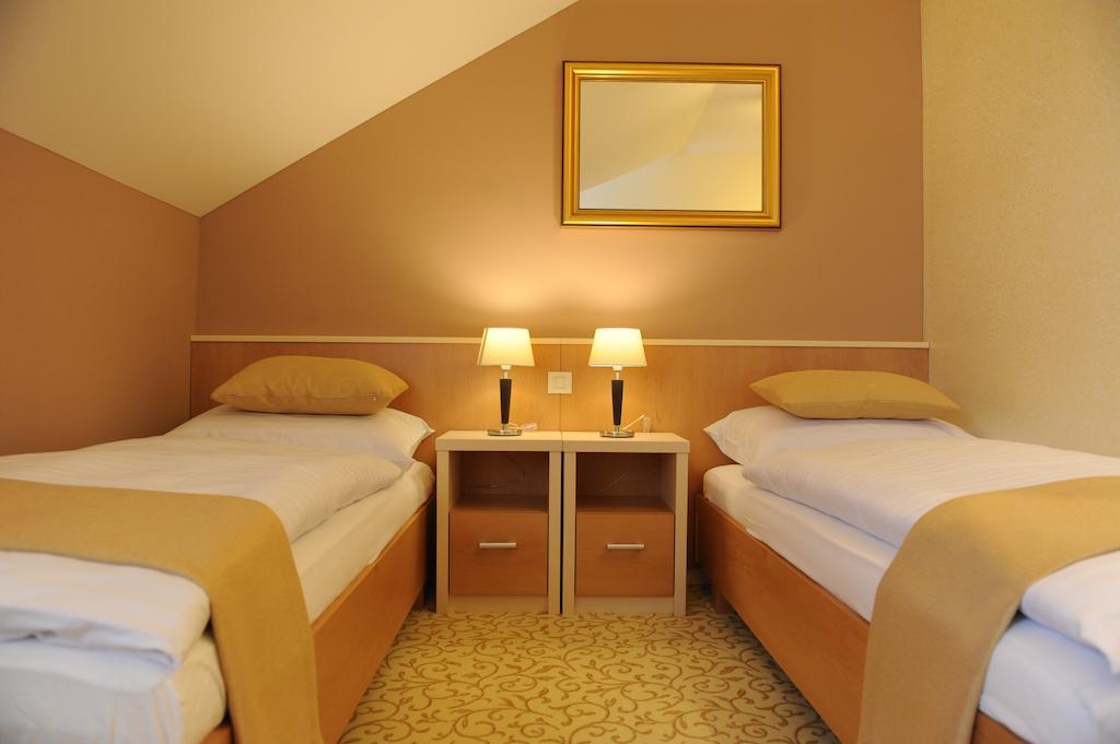 Hotel Gallus Sesvete Szoba fotó