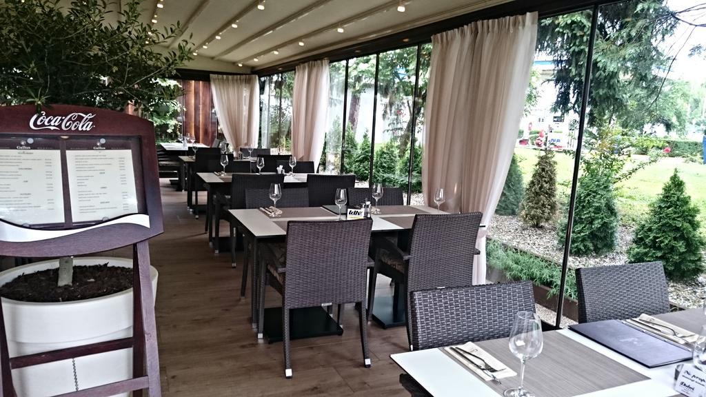 Hotel Gallus Sesvete Kültér fotó