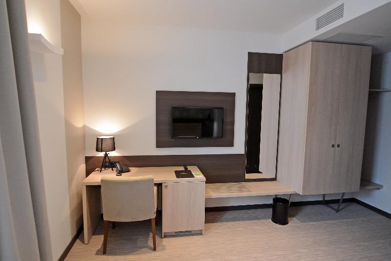 Hotel Gallus Sesvete Kültér fotó